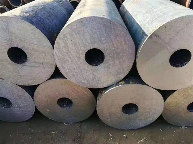 四川厚壁热轧无缝钢管
