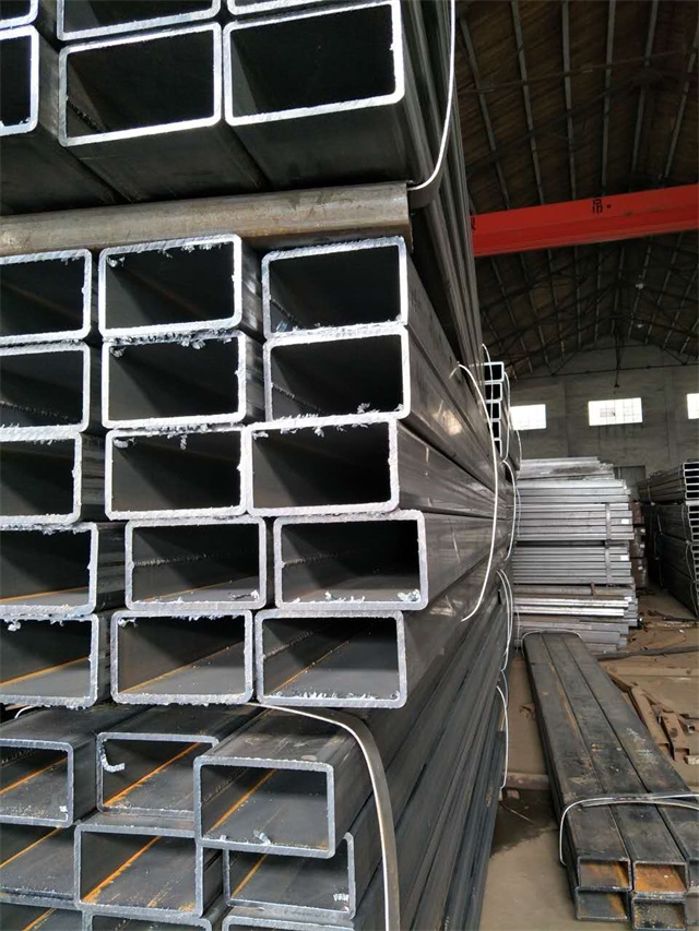 四川镀锌无缝钢管厂家